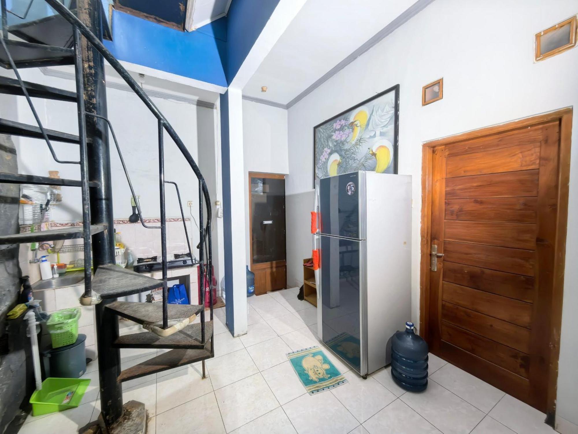Mutiara Babarsari Homestay Jogja Yogyakarta Luaran gambar