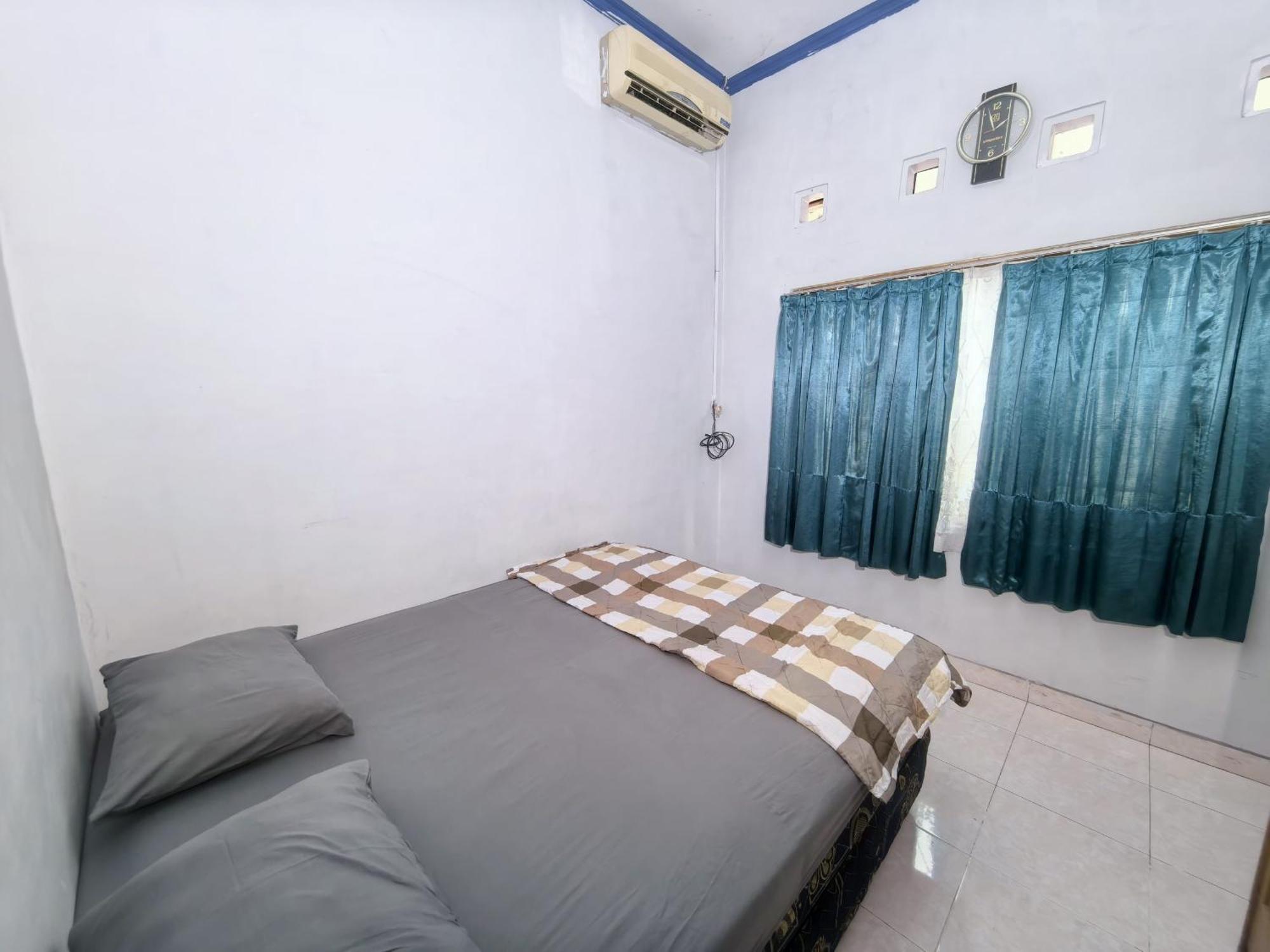 Mutiara Babarsari Homestay Jogja Yogyakarta Luaran gambar